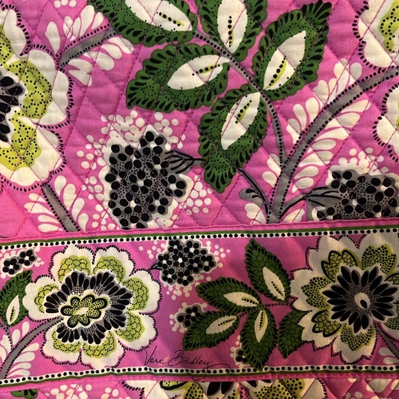 VERA BRADLEY Pricilla Pink Laptop Messenger Crossbody - Picture 2 of 7